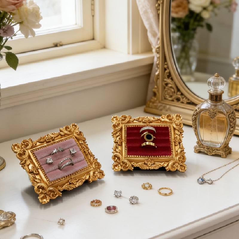 Jewelry Making Organizer - ヴィンテージ額縁リングディスプレイスタンドホームドレッシングテーブル装飾バロックイヤリングトレイ飾りジュエリーオーガナイザーラック
