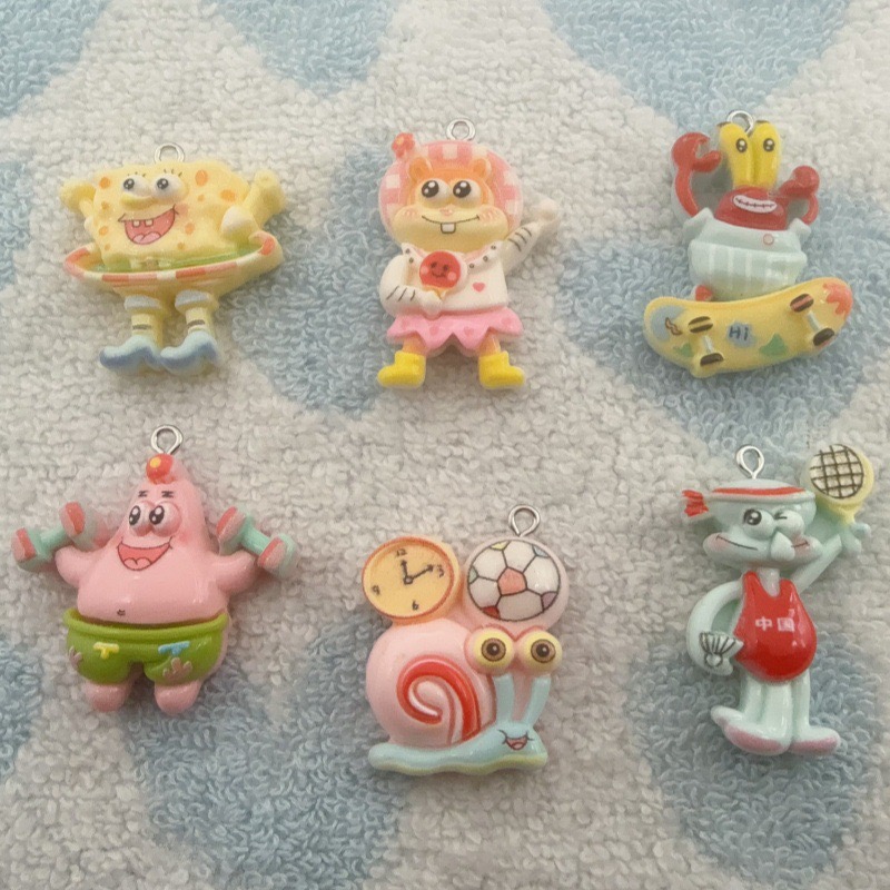 10個入り漫画風樹脂ペンダント、DIYジュエリー製作イヤリン - Jewelry Making Earrings のレビューと価格