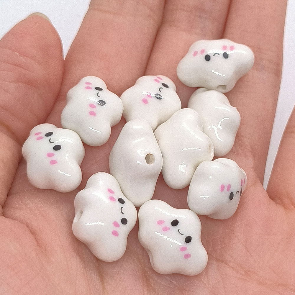 10 個のカラフルなぽっちゃり笑顔の雲白セラミックビーズ D - Jewelry Making For Birthday Party のレビューと価格
